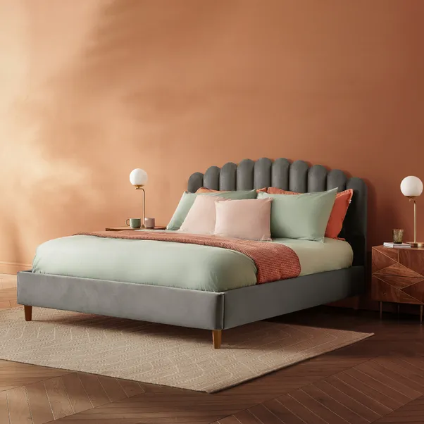 arc channel back velvet bed arc channel back velvet bed
