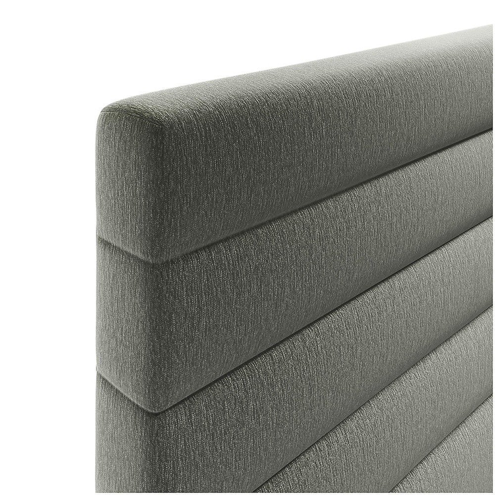 avenue channel tufted platform bed avenue channel tufted platform bed